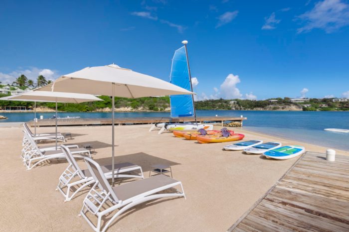 Hammock cove antigua best time to visit